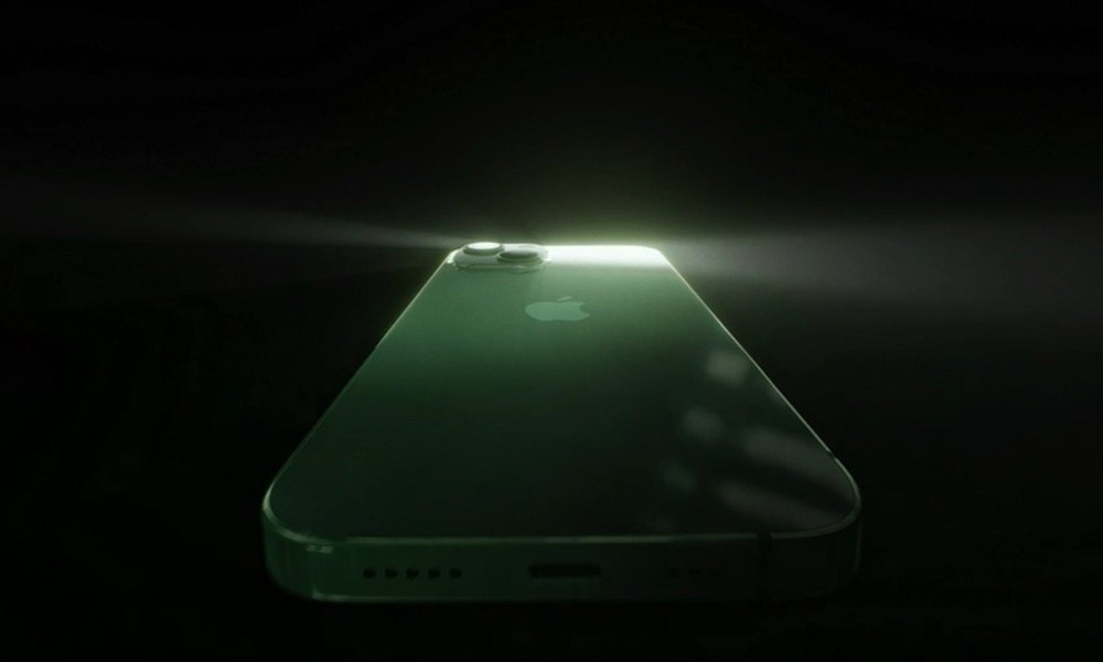 Apple Event Spring 2022 iPhone 13 Green 5