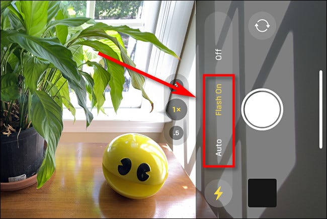 Tap "Auto" or "Flash On."