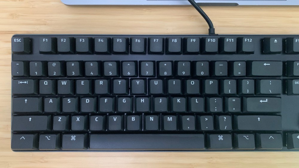 MacTigr keyboard overhead view