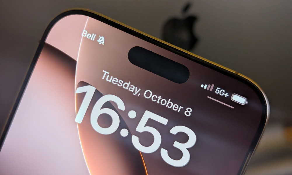 iPhone 16 Pro Max Silent Bell in Status Bar