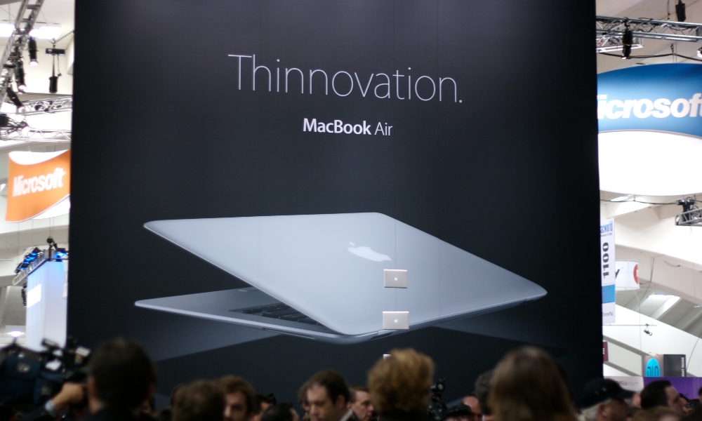 2008 MacBook Air Thinnovation campaign
