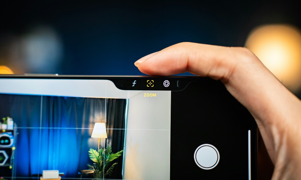 iPhone 16 Camera Control