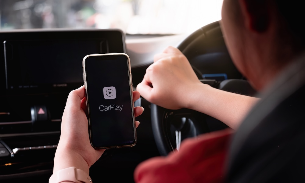 Carplay connecting iphone