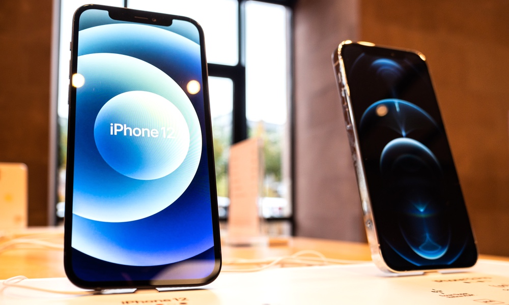 iPhone 12 on Display at Apple Store
